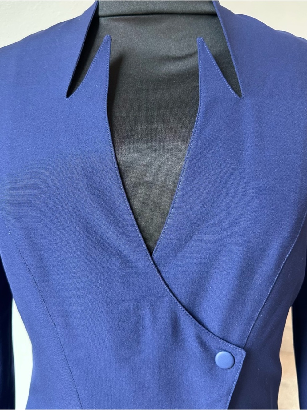 Vintage Iconic Collectible Thierry Mugler Dress 90s Made in France 100% Wool S - Picture 2 of 16